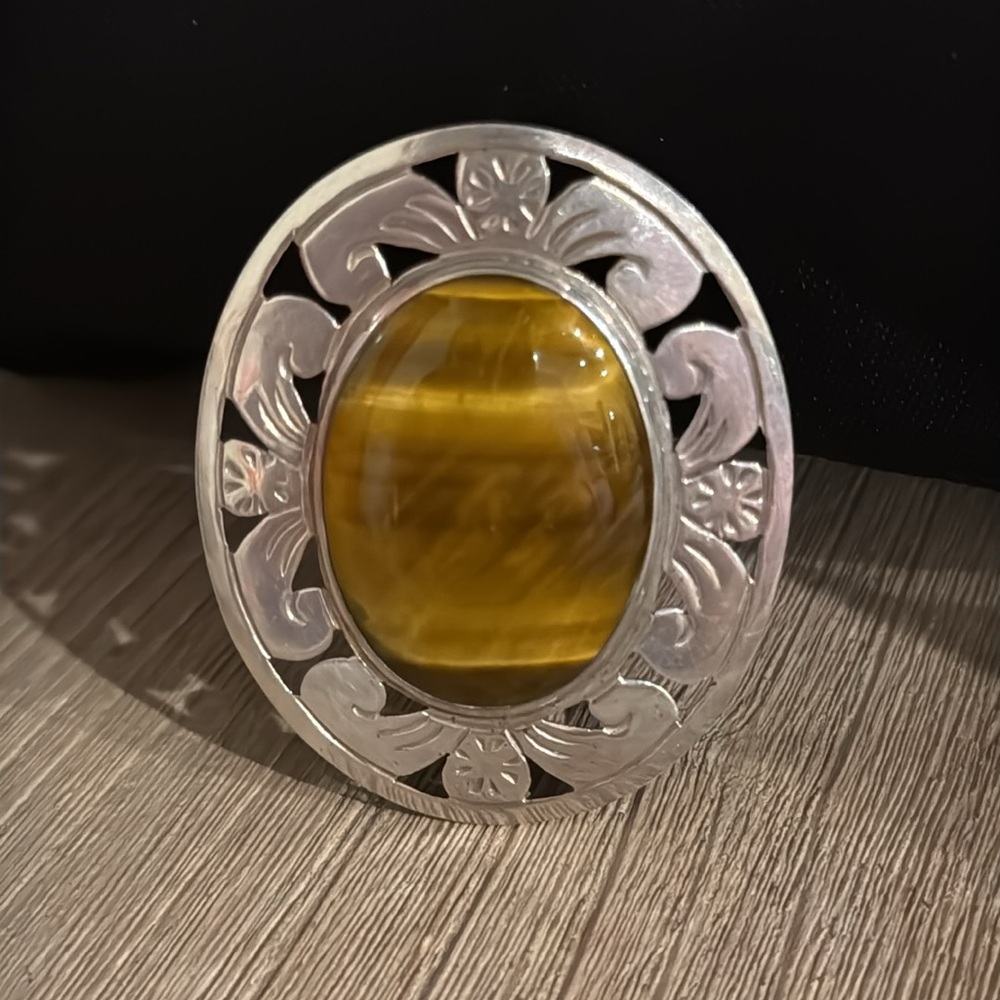 Vintage Tiger’s eye silver brooch/pin necklace